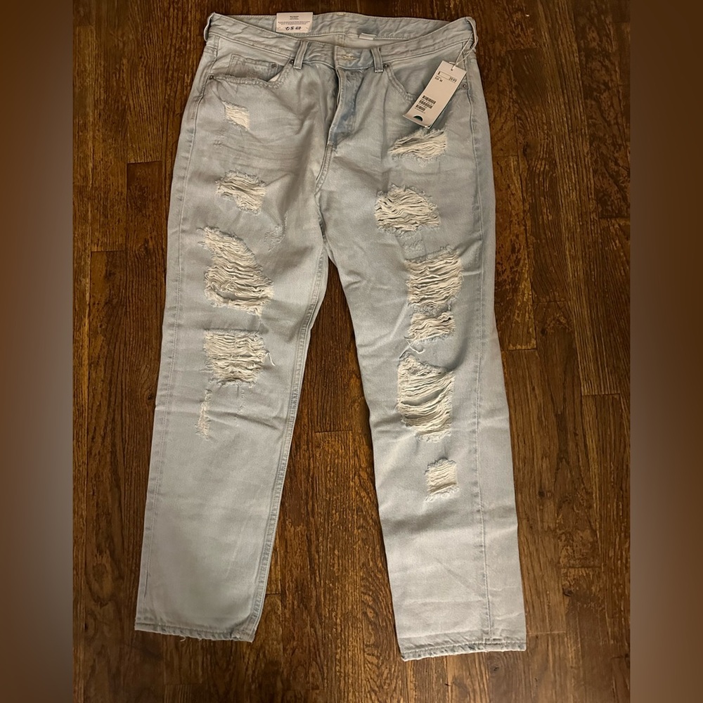 Brand New w/ Tags, H&M Light Blue Distressed Boyfriend Jeans - Size 32